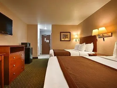 Western 3* Parker