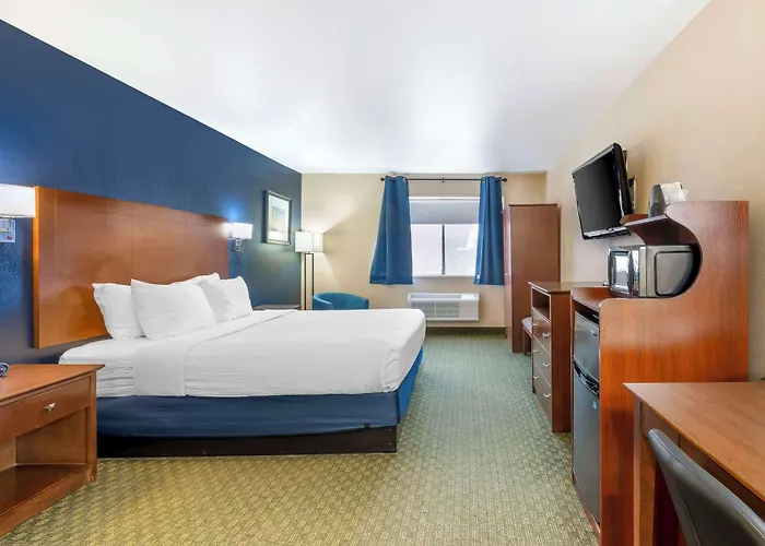 Western Hotel 3*